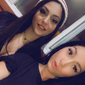 Meet your Posher, Vicky